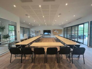 MODE U - VUE DE LA GALERIE DU PAVILLON OCCITAN DE L'HOTEL LE PATIO OCCITAN