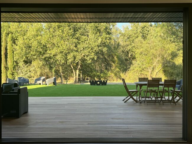 le pavillon vue sur terrasse